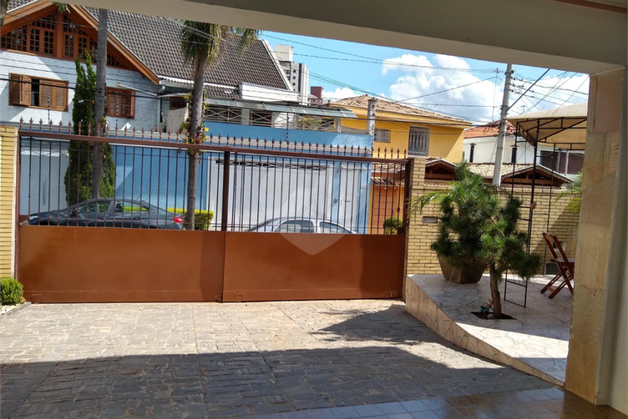 Casa à venda com 3 quartos, sendo 1 suíte, em Butantã, São Paulo, SP