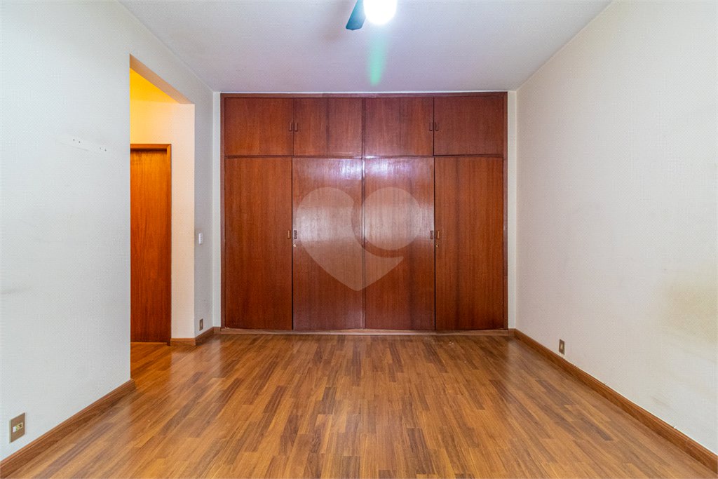 Apartamento à venda com 3 quartos, sendo 1 suíte, em Higienópolis, São Paulo, SP