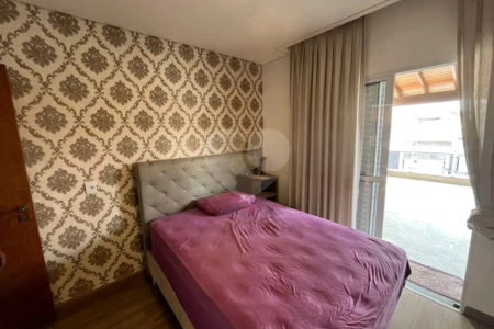 Sobrado à venda com 3 quartos, sendo 1 suíte,  em Vila Nova Cintra, Mogi das Cruzes, SP