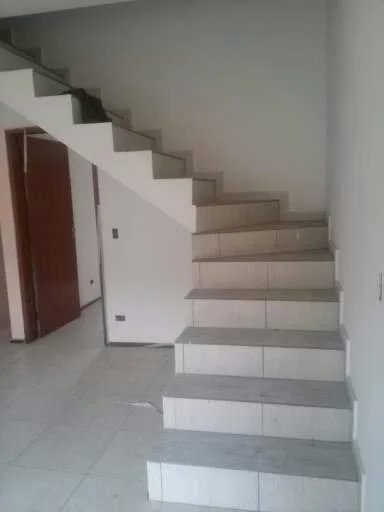 Sobrado à venda com 3 quartos, sendo 2 suítes,  em Jardim Monte Kemel, São Paulo, SP