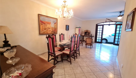 Casa Térrea para alugar com 3 quartos, sendo 1 suíte,  em Chácara Santo Antônio, São Paulo, SP