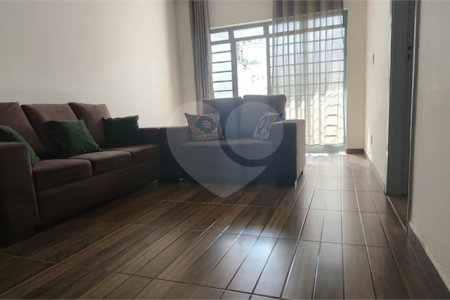Casa à venda com 4 quartos, sendo 1 suíte, em Jardim do Estádio, Itu, SP