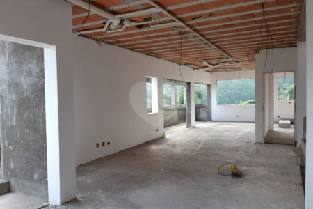 Casa à venda com 4 suítes no condomínio Residencial Cantareira, São Paulo - SP