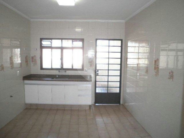 Sobrado à venda com 3 quartos, sendo 1 suíte,  em Vila Isolina Mazzei, São Paulo, SP