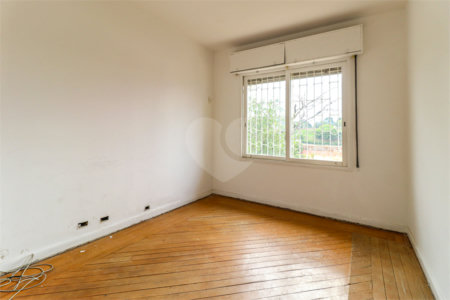 Casa à venda ou para alugar com 4 quartos, sendo 1 suíte,  em Pacaembu, São Paulo, SP