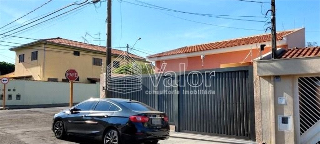 Casa térrea 3 dormitórios