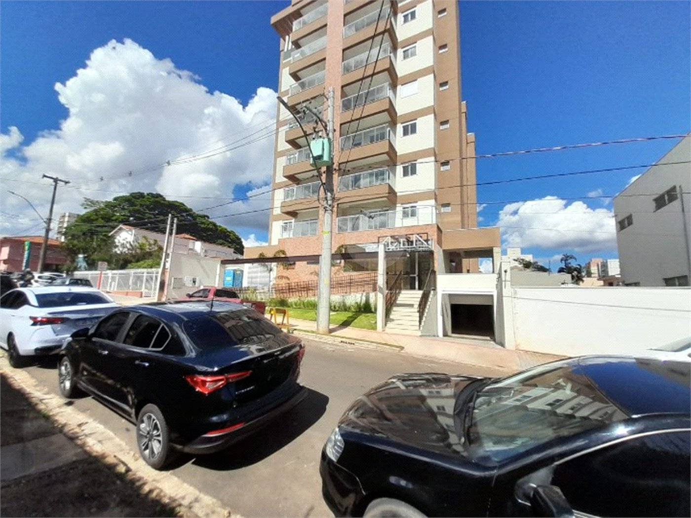 Excelente oportunidade de apartamento à venda no Edifício Monet
