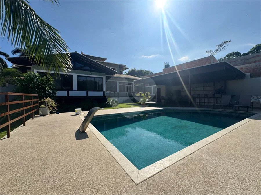 Casa à venda com 4 suítes em Ferradura, Armação dos Búzios, RJ
