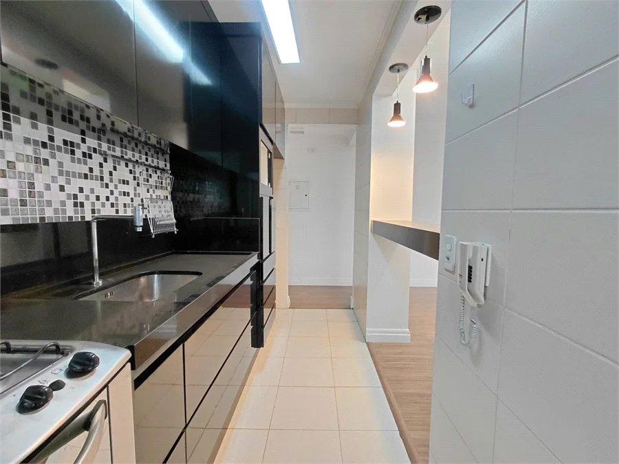 Apartamento à venda com 2 quartos, sendo 1 suíte,  em Pinheiros, São Paulo, SP