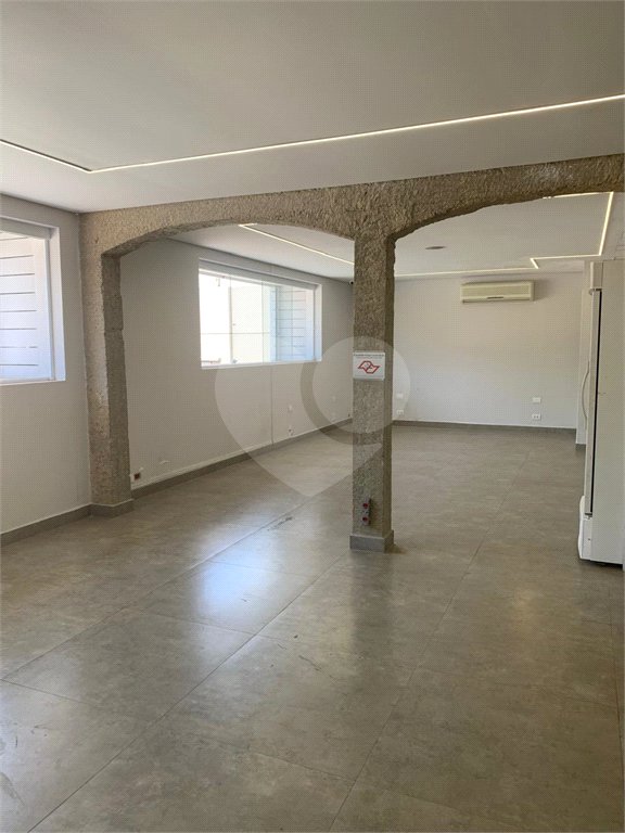 Salão à venda ou para alugar com 1 suíte, em Jardim América, Sorocaba, SP