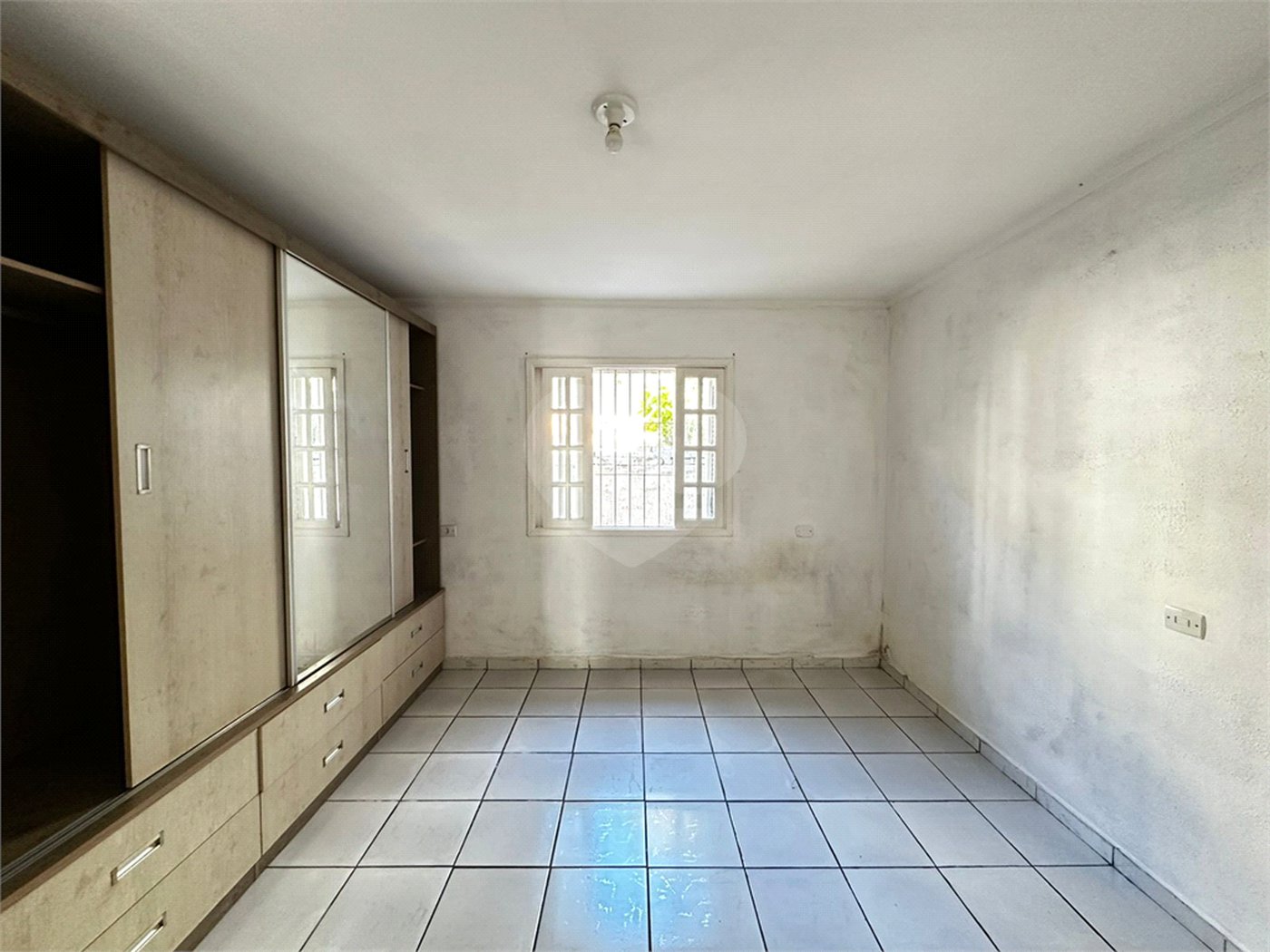 Casa à venda com 2 quartos, sendo 1 suíte, em Jardim Realce, Suzano, SP