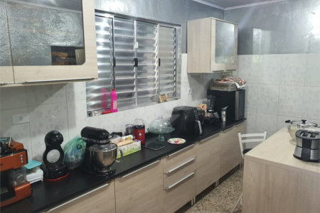 Chácara à venda com 4 quartos, sendo 1 suíte, no Centro, Santa Isabel, SP
