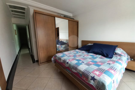 Sobrado à venda com 3 quartos, sendo 1 suíte, em Vila Lúcia, São Paulo, SP