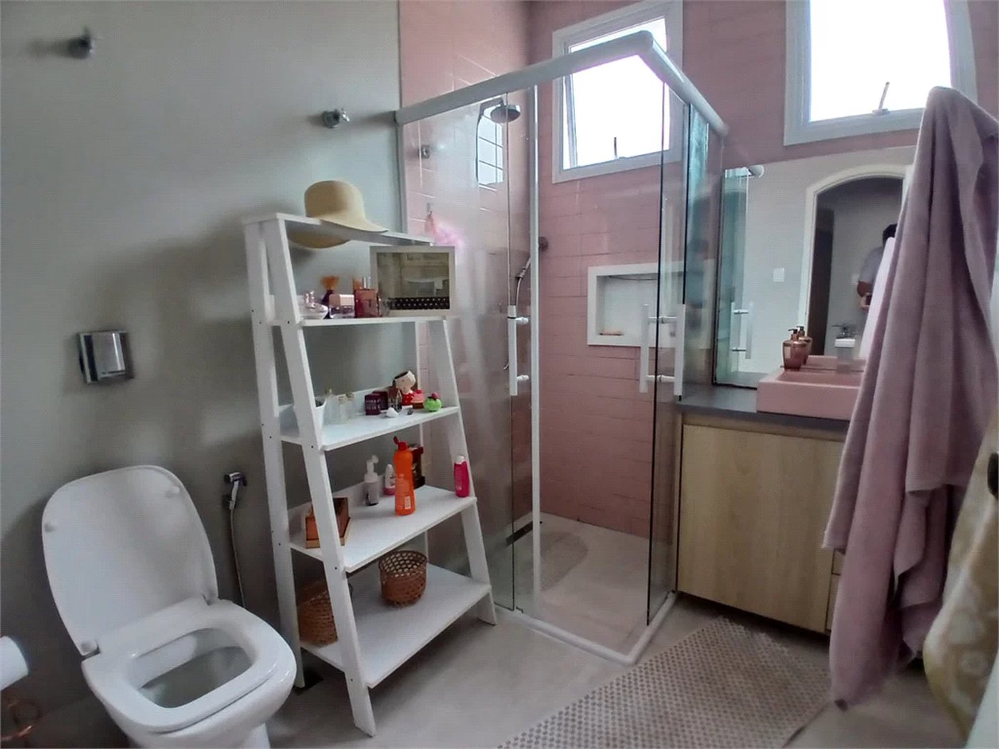 Sobrado à venda com 4 quartos, sendo 2 suítes, em Vila Ida, São Paulo, SP