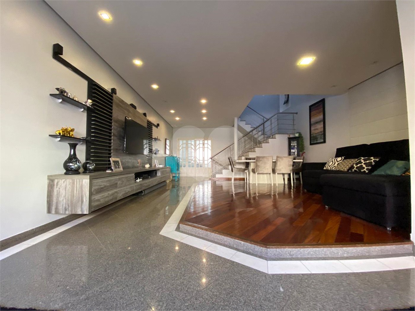 Casa à venda com 4 suítes em Tremembé, São Paulo, SP
