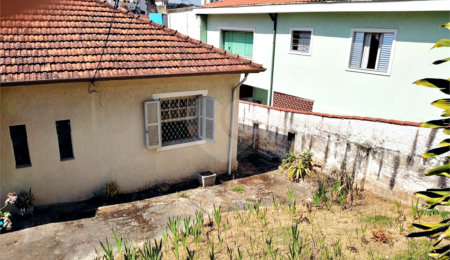 Casa Térrea à venda com 3 quartos em Horto, São Paulo, SP