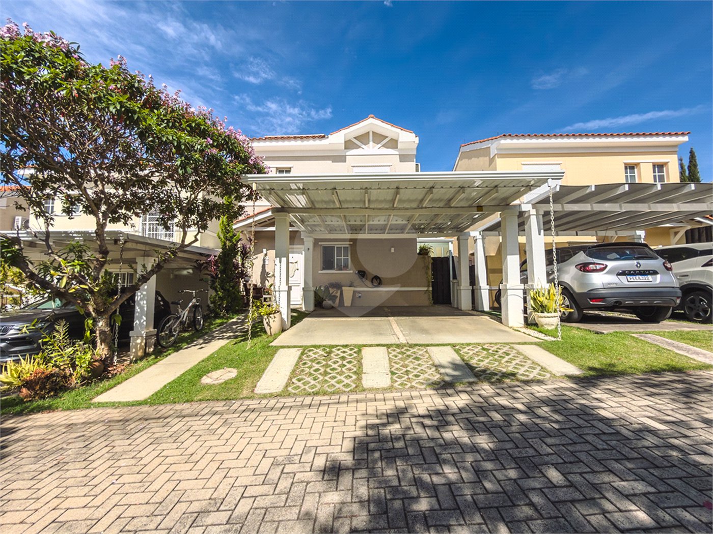 Casa à venda com 3 quartos, sendo 1 suíte, no condomínio Casa Bella Bosque Residencial, Indaiatuba - SP