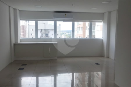 Sala à venda em Jardim Armênia, Mogi das Cruzes, SP
