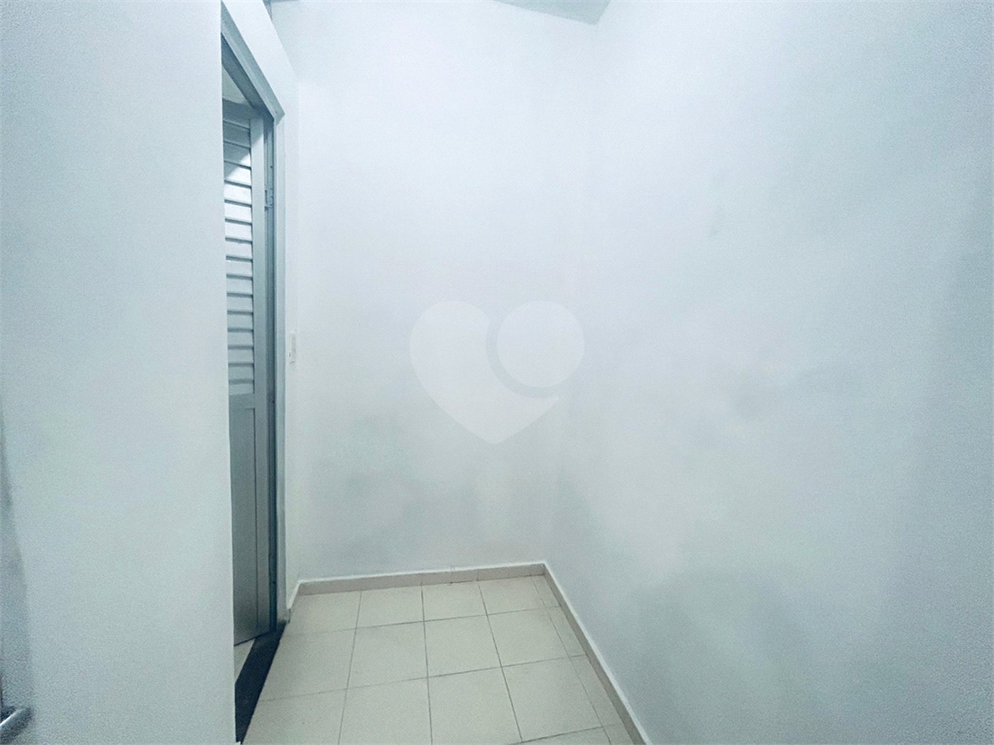 Apartamento à venda com 3 quartos, sendo 1 suíte, em Lagoa, Rio de Janeiro, RJ