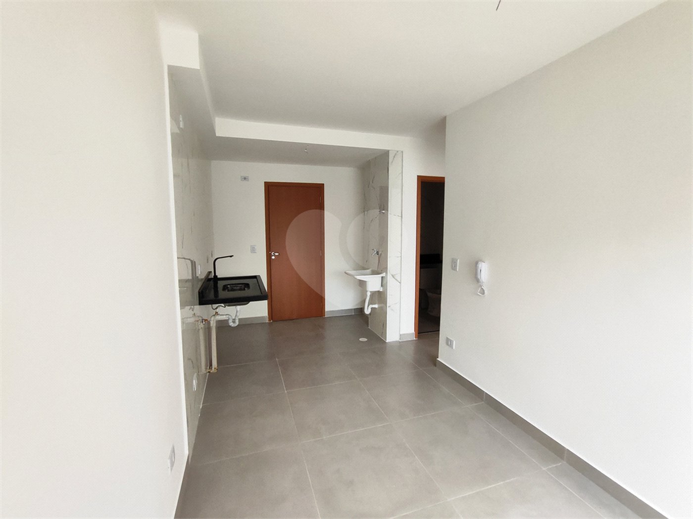 Apartamento à venda com 1 quarto em Vila Vitório Mazzei, São Paulo, SP