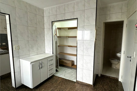 Apartamento à venda com 4 quartos, sendo 1 suíte, em Anchieta, São Bernardo do Campo, SP