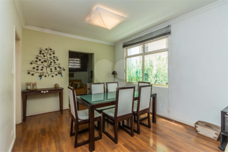 Apartamento à venda com 3 quartos, sendo 1 suíte, em Itaim Bibi, São Paulo, SP