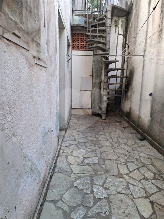 Casa à venda com 4 quartos, sendo 3 suítes, em Jardim São Bento, São Paulo, SP