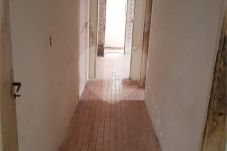 Casa à venda com 3 quartos em Jardim Helena, Ferraz de Vasconcelos, SP