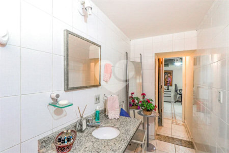 Casa de Vila à venda com 4 quartos, sendo 2 suítes, em Butantã, São Paulo, SP