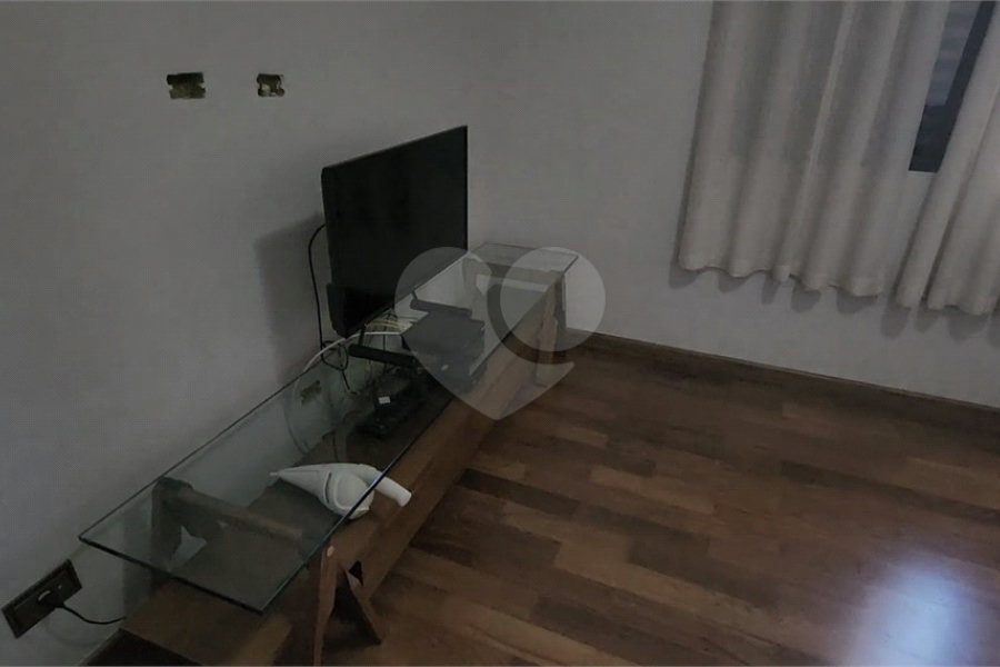 Casa à venda com 4 quartos, sendo 1 suíte, em Parada Inglesa, São Paulo, SP