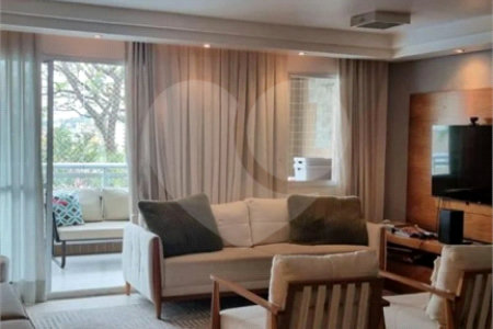 Apartamento à venda com 3 quartos, sendo 2 suítes, em Cidade São Francisco, São Paulo, SP