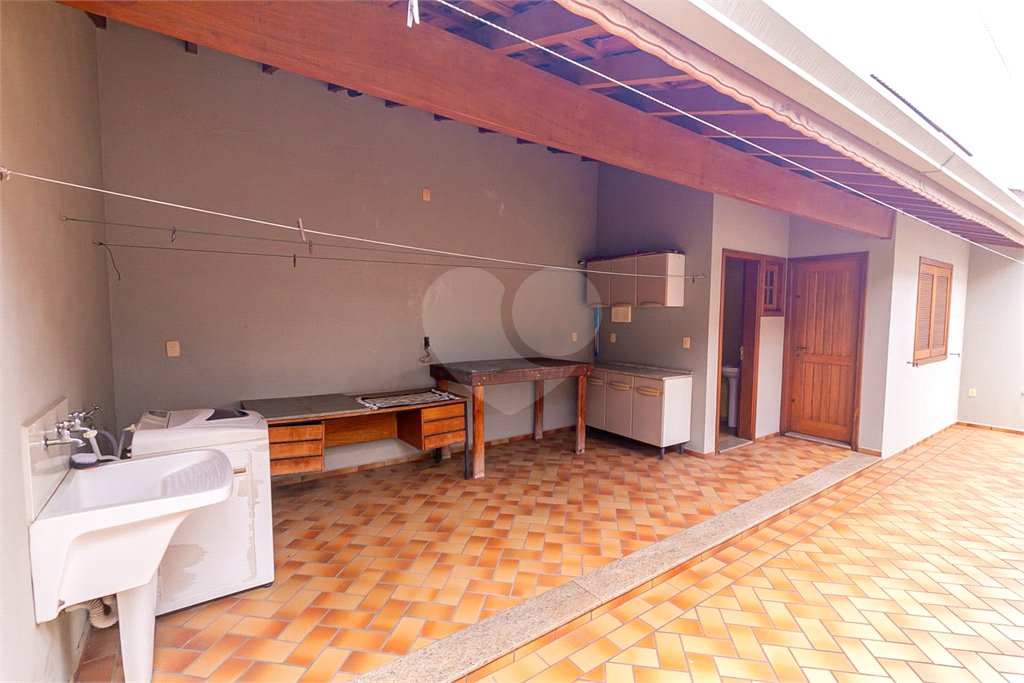 Casa à venda com 4 quartos, sendo 2 suítes, em Parque Residencial Presidente Médici, Itu, SP