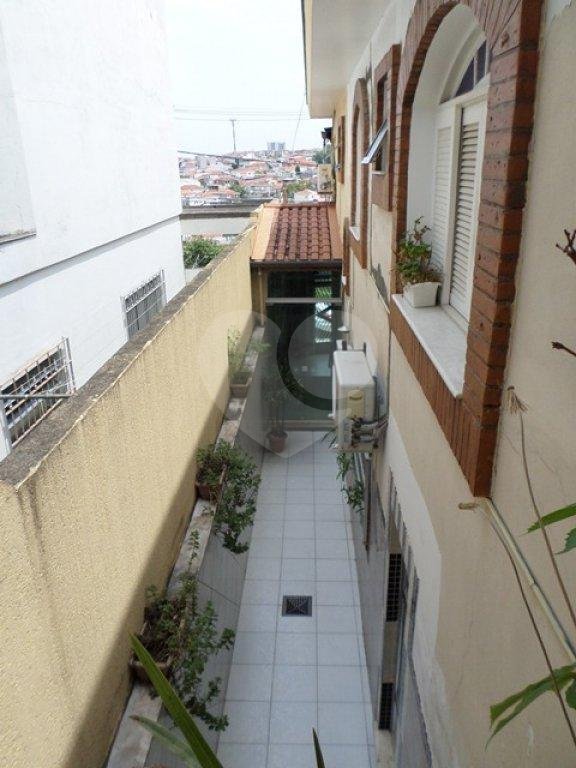 Casa à venda com 5 quartos, sendo 2 suítes,  em Vila Gustavo, São Paulo, SP