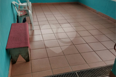 Casa à venda com 3 quartos, sendo 1 suíte, em Taba Marajoara, Suzano, SP
