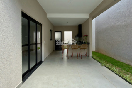 Casa à venda com 3 suítes no condomínio Celina Residencial, Atibaia - SP