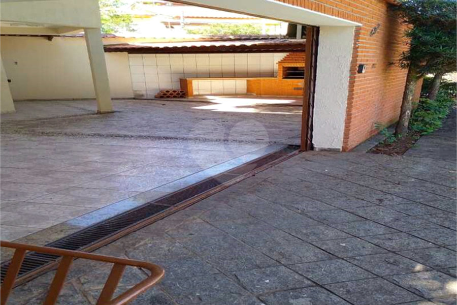 Casa à venda com 3 quartos, sendo 1 suíte, em Butantã, São Paulo, SP
