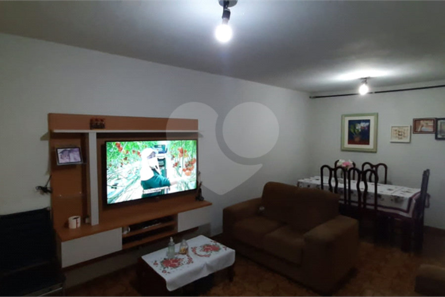 Sobrado à venda com 4 quartos em Santana, São Paulo, SP