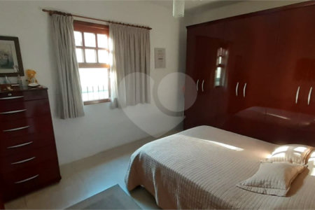 Sobrado à venda com 3 quartos em Água Fria, São Paulo, SP