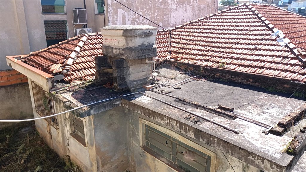 Terreno à venda com 8 quartos, sendo 2 suítes, em Santana, São Paulo, SP