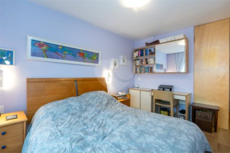 Apartamento à venda com 3 suítes em Campo Belo, São Paulo, SP