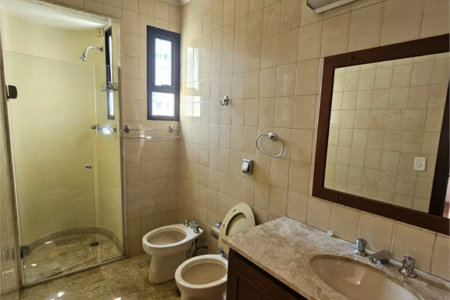 Apartamento à venda com 4 quartos, sendo 2 suítes,  em Jardim Parque Morumbi, São Paulo, SP
