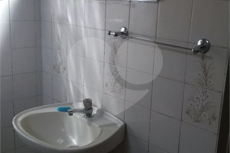 Casa à venda com 2 quartos em Vila Hortência, Sorocaba, SP