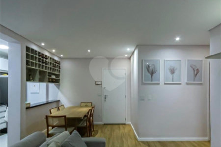 Apartamento à venda com 2 quartos, sendo 1 suíte,  em Independência, São Bernardo do Campo, SP