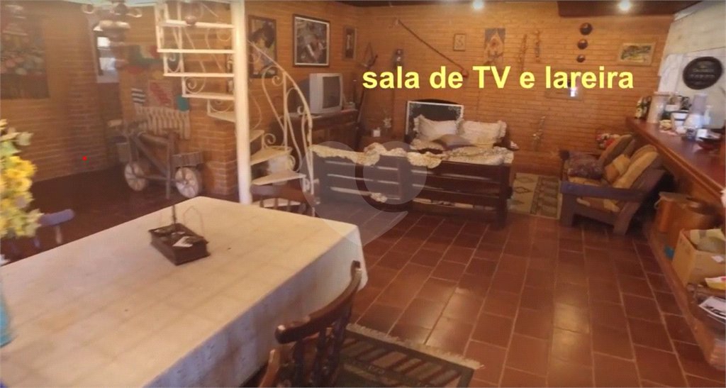 Sítio à venda com 4 quartos, sendo 2 suítes, em Jardim Maracanã, Atibaia, SP