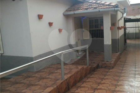 Casa Térrea à venda com 3 quartos em Jardim Nadir, São Paulo, SP
