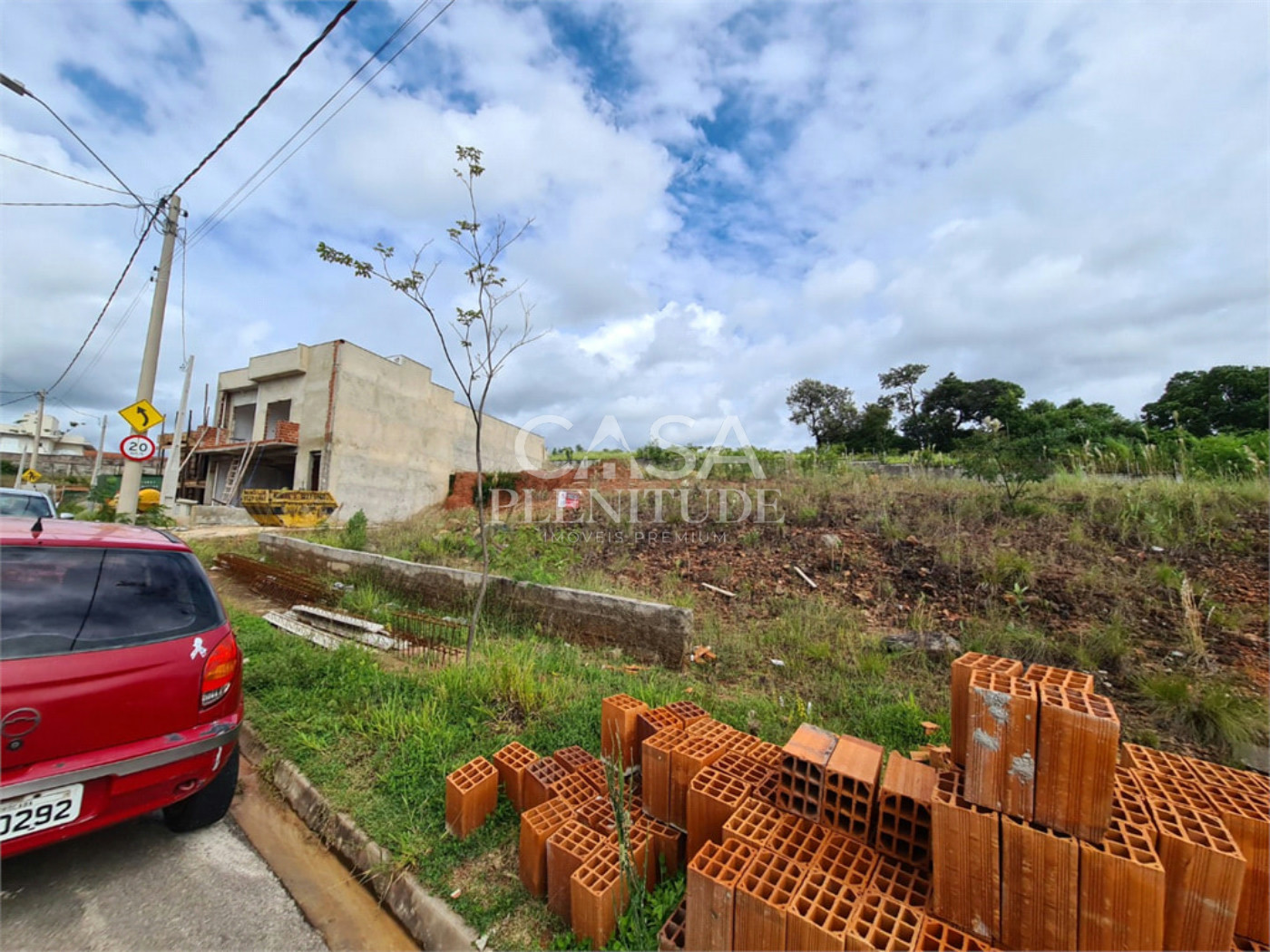 Terreno em condomínio à venda em Jardim Vila São Domingos, Sorocaba, SP