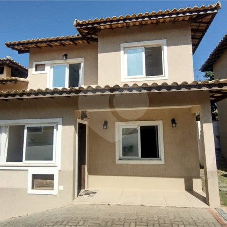 Casa à venda com 3 quartos, sendo 2 suítes, em Rasa, Armação dos Búzios, RJ