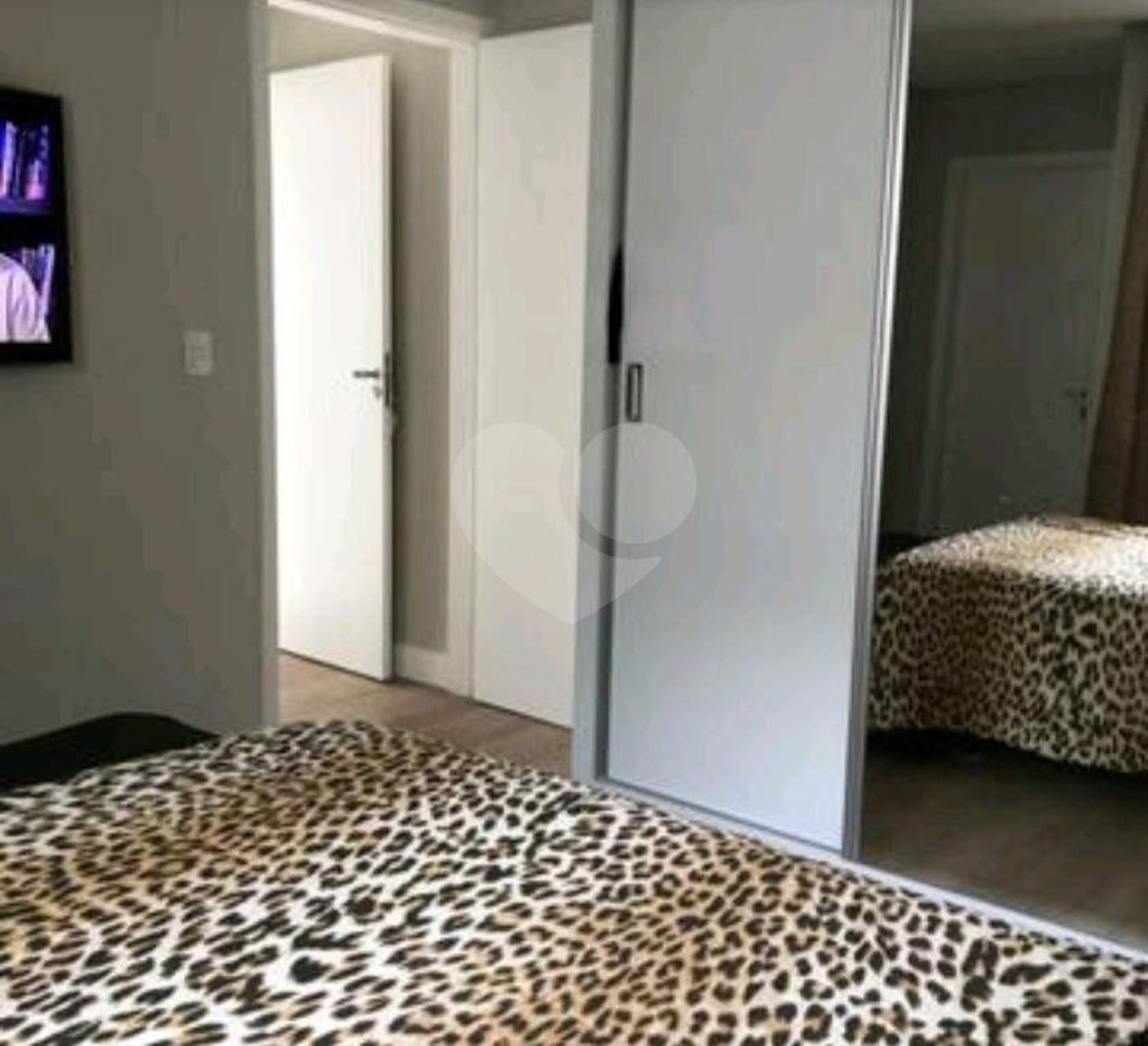 Casa Térrea à venda com 5 quartos, sendo 2 suítes, em Água Fria, São Paulo, SP