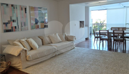 Apartamento à venda com 3 suítes em Santana, São Paulo, SP