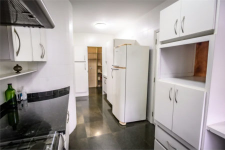 Apartamento à venda com 3 suítes em Paineiras do Morumbi, São Paulo, SP